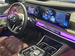 بي ام دبليو الفئة 7